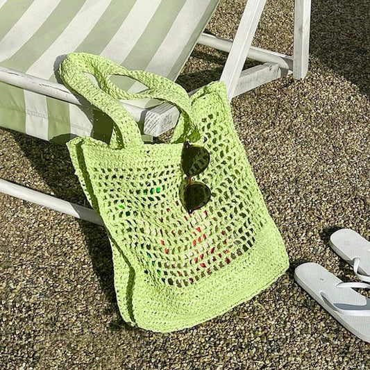 Borsa tote in paglia all'uncinetto in verde fresco