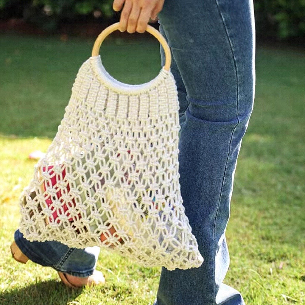 Crochet Handbag With Wooden Ring