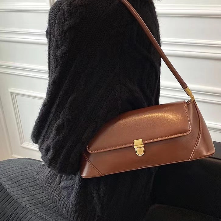 Vintage Baguette shoulder bag