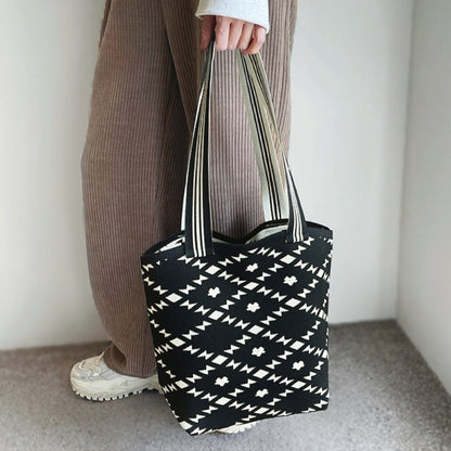 Artistic Pattern Bucket Bag